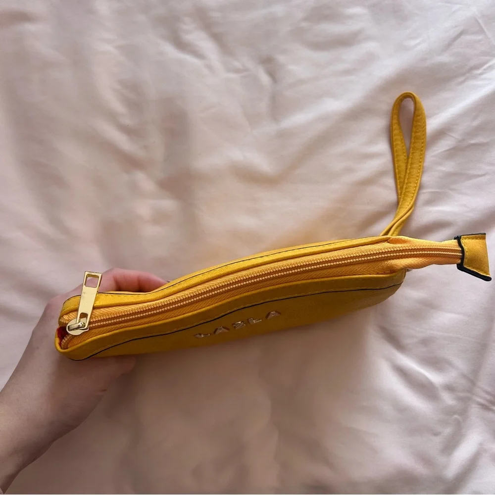Yellow LA2LA Purse/Wristlet – Never Used
